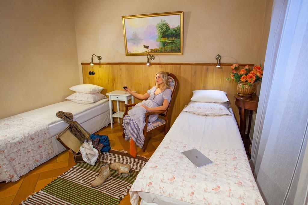 Aasa Kuelalistemaja Hotel Вилянди Екстериор снимка